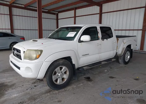 2011 Toyota Tacoma Base V6 z USA, uszkodzony, nr VIN 5TFMU4FN5BX003213